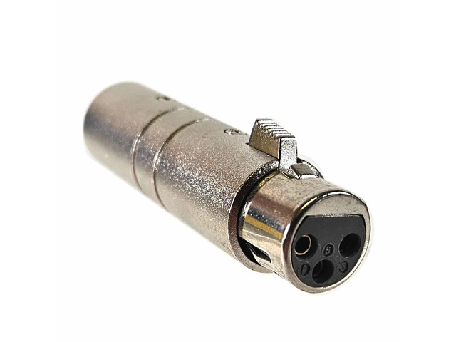 AMERICAN RECORDER 3 Pin XLR (male) to XLR (female) Balanced Adapter