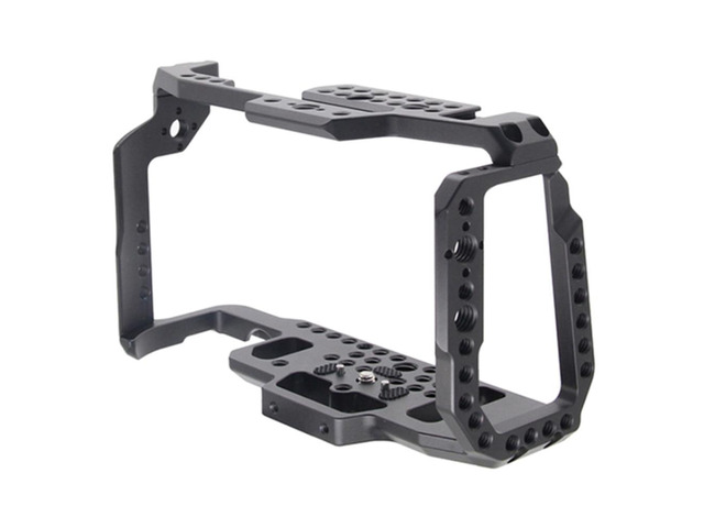 Camera Cage Camera Rabbit Cage With1/4 Inch and 3/8 Inch Screw Holes and Cold Shoe Mount for Photography Accessories