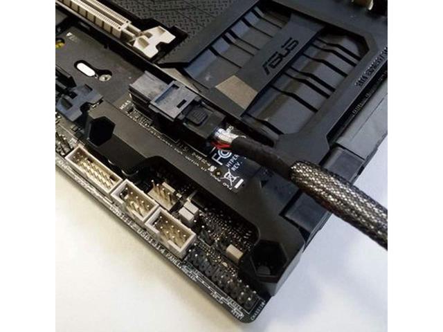 Internal 12G Mini SAS HD to U.2 / SFF-8643 to SFF-8639 Cable 0.5m with 15Pin SATA Power for U.2 SSD