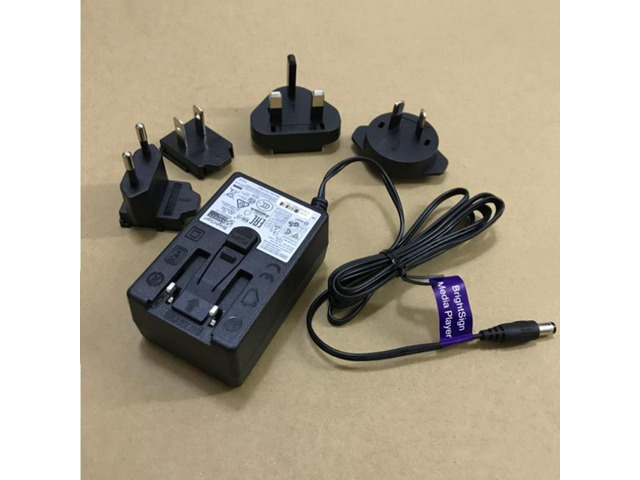 5V 3A 15W WA-15C05R AC Adapter For APD Power Supply Charger 5.5x2.5mm