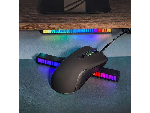 High-End Ergonomic Gaming Mouse with Anti-Slip Side Design Durable Braided Cable Breathing LED Lights USB Plug for PC
