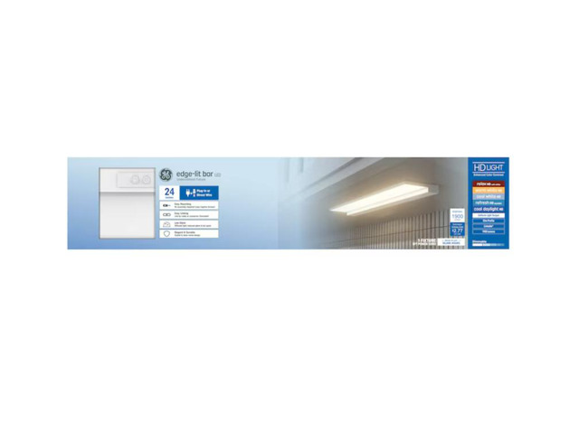 GE 24-in Hardwired/plug-in LED Under Cabinet Light Bar Light Item #5702559 Model #93131738