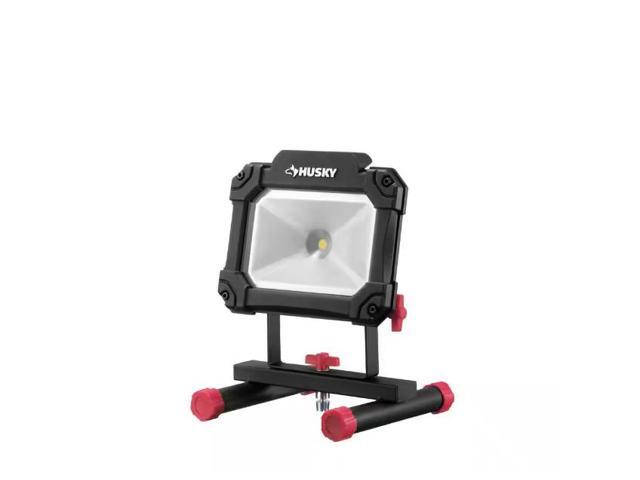 Husky 2000-Lumen Portable LED Work Light # 1003911458 # K40170