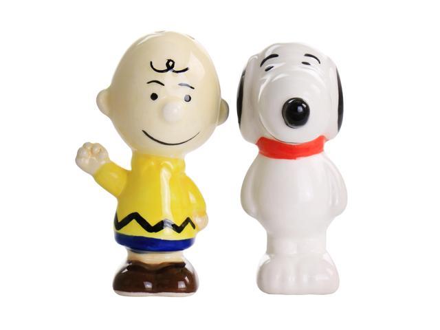 Photos - Other Accessories Peanuts Classical Pals Charlie Brown and Snoopy Figurine Salt and Pepper S
