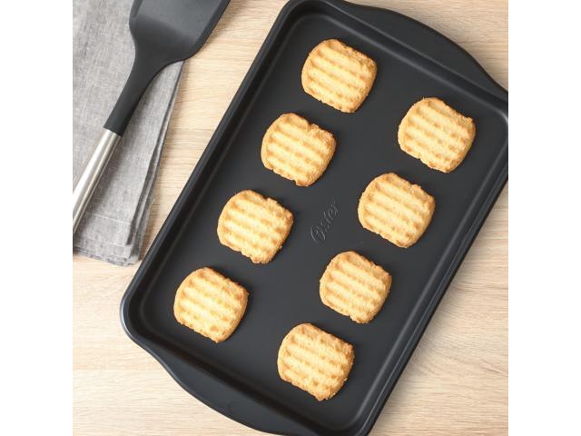 Oster Teston Platinum Collection 18x15 Inch Nonstick Carbon Steel Cookie Sheet in Matte Black