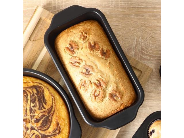 Oster Teston Platinum Collection 9 Inch Nonstick Carbon Steel Loaf Pan in Matte Black
