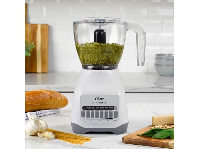 Oster Classic 700 Watt 2-in-1 Kitchen System Blender and Food Chopper in White