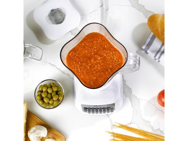 Oster Classic 700 Watt 2-in-1 Kitchen System Blender and Food Chopper in White