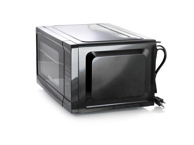 Galanz 0.7 cu ft 700W Countertop Microwave Oven in Black with One Touch Express Cooking