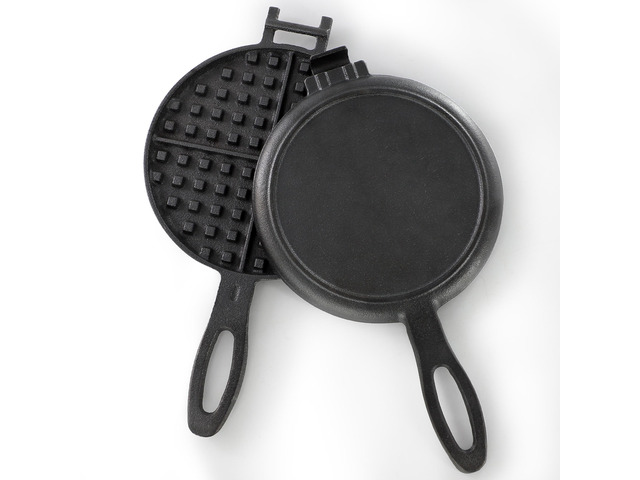 Megachef 6.7 Inch Round Cast Iron Pie Iron Outdoor/Camping Cookware with Long Handle