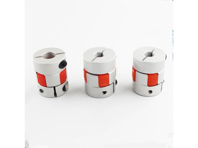 Funssor 2pcs Z axis 5x8mm Jaw Shaft Coupler for Reprap Creality CR-10 3D printer 5mm To 8mm Flexible Coupling Router Connector