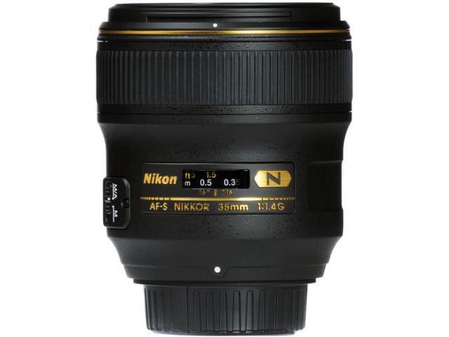 Nikon AF-S NIKKOR 35mm f/1.4G Lens Includes Filter Kits and Tripod (Intl Model) Bundle