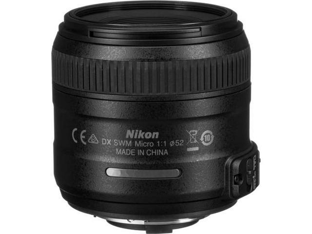 Nikon AF-S DX Micro NIKKOR 40mm f/2.8G Lens Includes Filter Kits and Tripod (Intl Model) Bundle