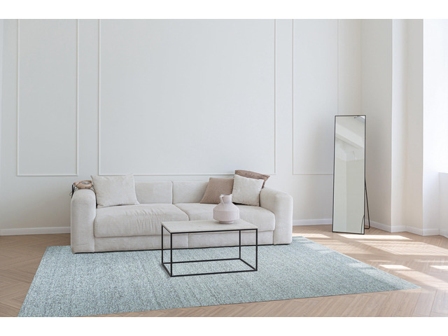 Silver Contemporary Solid Color Plush flatweave Loom Area Rug, Made in India