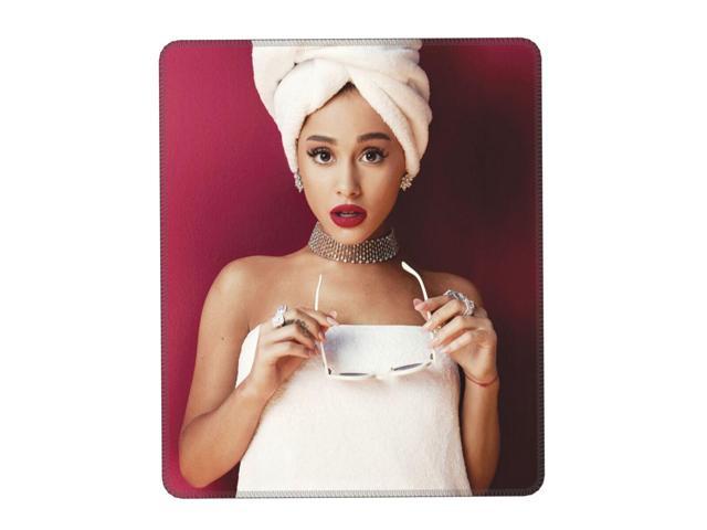 Ariana Grande Singer Poster Laptop Mouse Pad Square Mousepad with Stitched Edges Non-Slip Rubber Gamer Computer Desk Mat