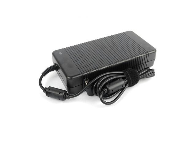 19.5V 16.9A 330W Laptop Gaming Adapter Charger for Alienware X51 M18X R1 R2 0XM3C3 XM3C3 DA330PM111