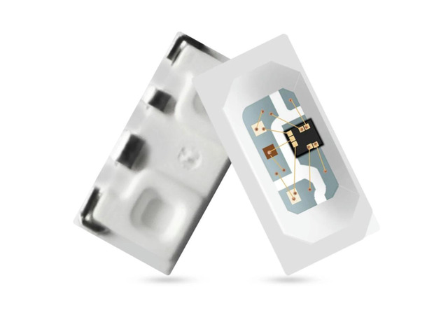 100Pcs SK6812 SIDE-A SK6812 IC in LED Chip Side Lighting SMD 4020 RGB for Strip Display Screen Individually Addressable