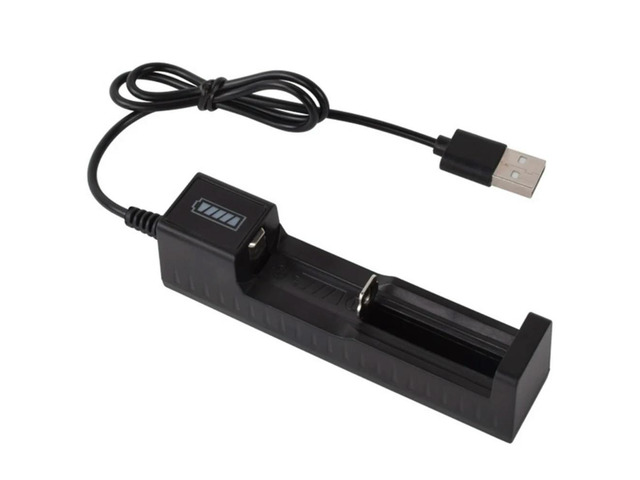 USB Universal Charging Adapter for 4.2V 18490 Li-ion Batteries USB Universal Charging Adapter for 4.2V 18490 Li-ion Batteries