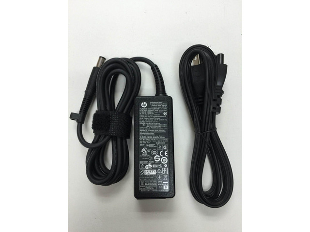 New Genuine HP HSTNN-CA40 744481-002 A045R00DH AC Adapter Charger 45W