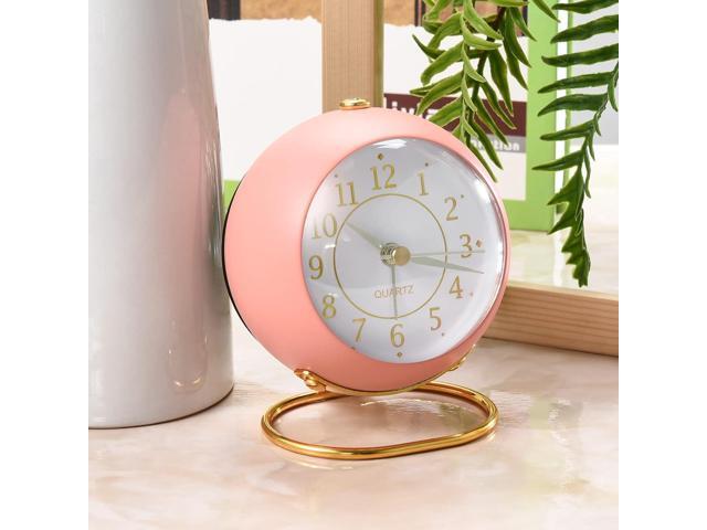 Analog Alarm Clocks,Retro Backlight Cute Simple Design Small Desk Clock with Night Light,Silent Non-Ticking,Battery Powered,for...