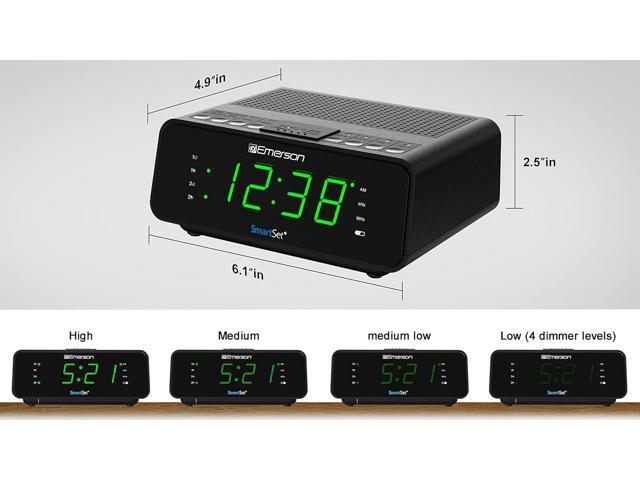 Emerson SmartSet Dual Alarm Clock Radio with AM/FM Radio, Dimmer, Sleep Timer and .9' LED Display, CKS1900