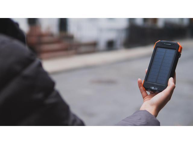 Solar Juice Touch Solar Powered Battery Pack with Qi Charging Pad