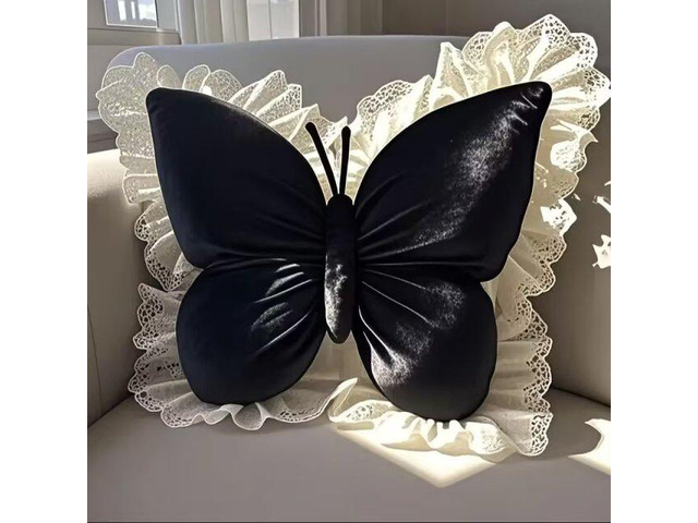 Plush Butterfly-Shaped Throw Pillows, Soft Cute Decorative Cushions for Bedroom Sofa Decoration, Fun Stylish Home Furnishings, Premium Plush Gift...