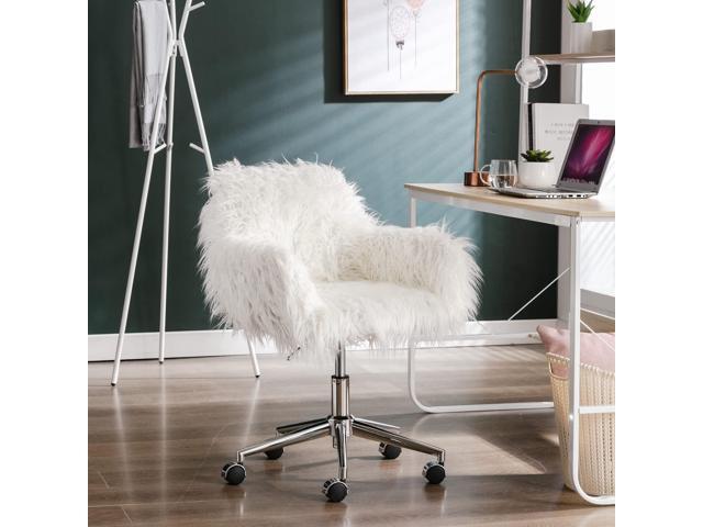 White Desk Chair with Wheels Cute Faux Fur Vanity Chair Height Adjustable Swivel Accent Chair Small Home Office Desk Chair with Chrome Base