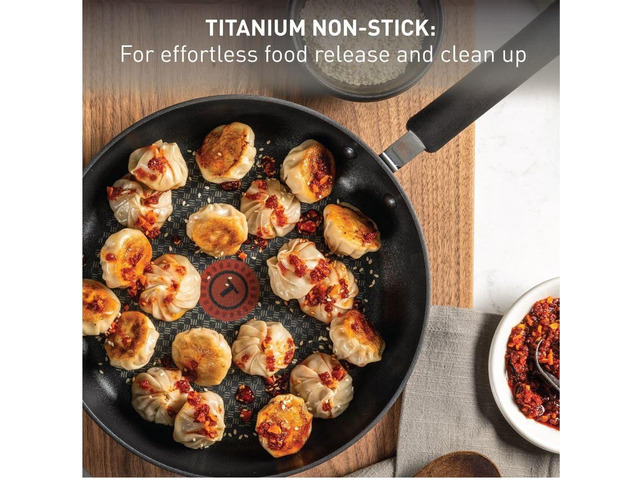 T-fal Ultimate Hard Anodized Nonstick Fry Pan With Lid 10 Inch, Oven Broiler Safe 400F, Lid Safe 350F, Cookware, Kitchen, Home, Versatile Frying...