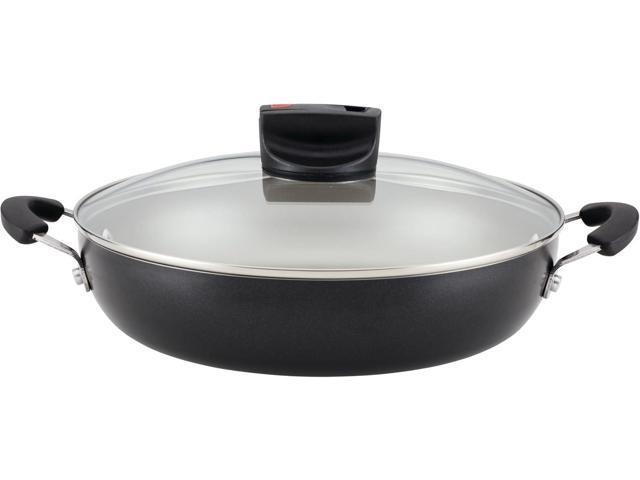 Farberware Smart Control Nonstick Frying/Skillet/Everything Pan with Lid and Side Handles, 11.25 Inch, Black