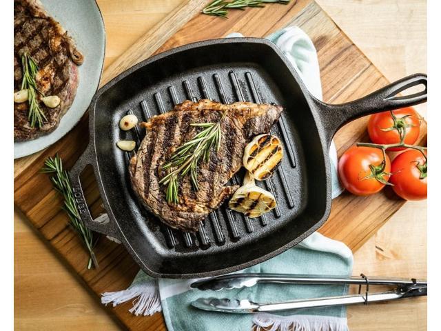 Lodge L8SGP3 Cast Iron Square Grill Pan, Pre-Seasoned, 10.5-inch
