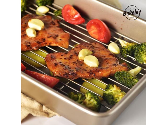 Roasting Pan with Rack, Non-Stick Rectangular Deep Dish Oven-BBQ Bakeware for Oven Baking 13.78' x 9.84' x 2.36' (Champagne Gold)
