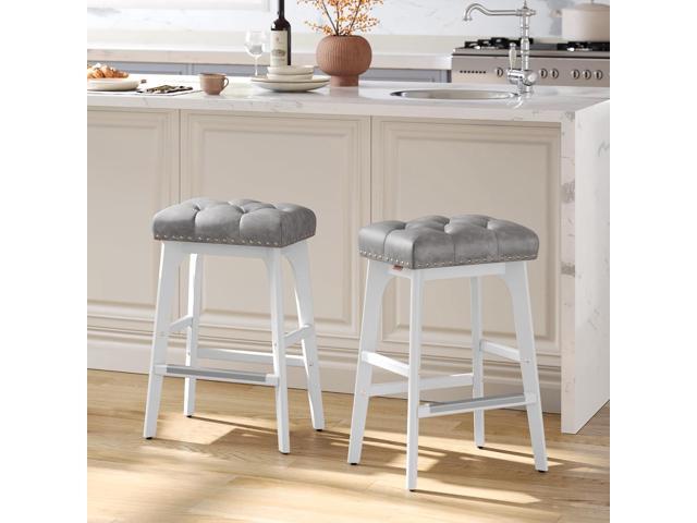 VASAGLE Bar Stools Set of 2, Saddle Counter Height Bar Stools, 26-Inch Backless Kitchen Stools with Wood Legs, PU Leather Thickened Upholstered.