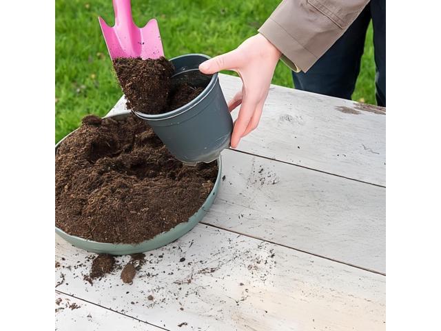 Mini Colorful Metal Hand Shovel, Trowel Set Garden Tools for Flower Soil Planting Digging Transplanting - Ideal Gardening Gift for Kids (Pack of 5)