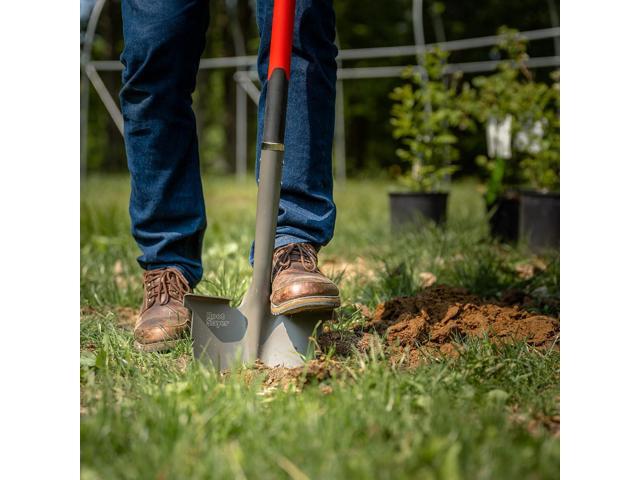 Radius Garden 22211, Root Slayer Round Head Shovel, Red