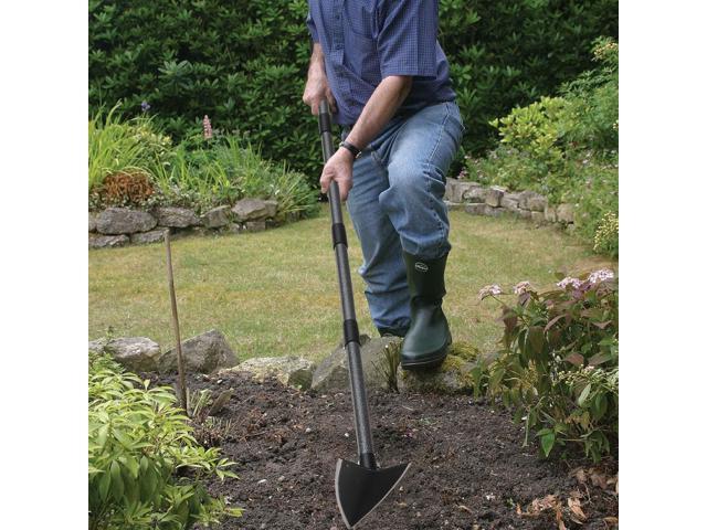 Hoe Garden Tool,48 Inch Garden Hoe Triangle Gardening Hoe with Sharp Blade for Digging,Weeding,Cutting and Loosing Soil,Adjustable Length Metal...