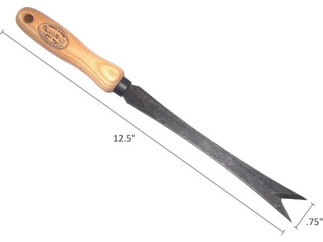 Dewit Bio Daisy Grubber, Head: .75' W; Total: 12.5' L; 0.5lbs