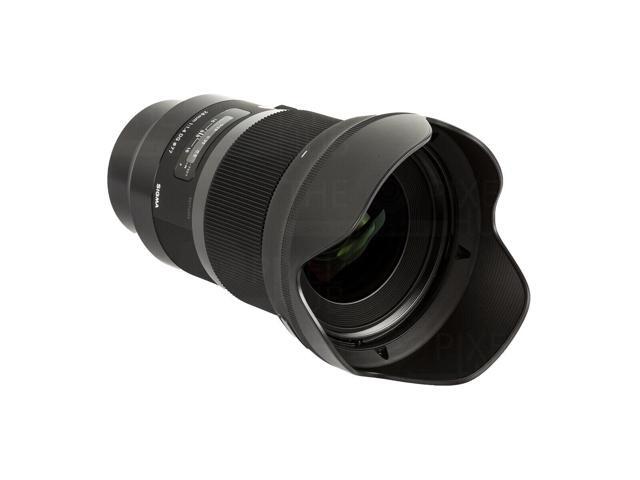 Sigma 28mm f/1.4 DG HSM Art Lens for Sony E 441965 Starter UV Bundle