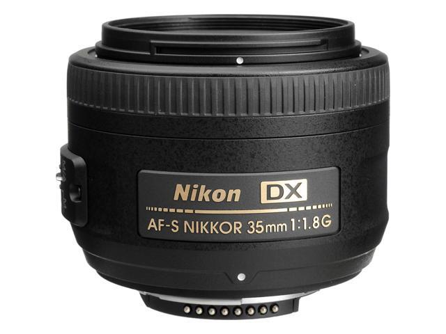 Nikon AF-S DX NIKKOR 35mm f/1.8G Lens (Black) - 7PC Accessory Bundle