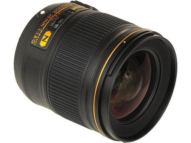 Nikon AF-S NIKKOR 28mm f/1.8G Lens 2203 - 7 Piece Accessory Bundle
