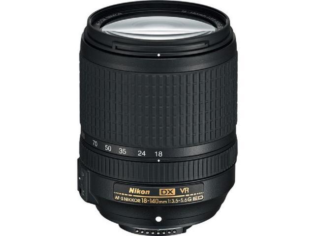 Nikon AF-S DX NIKKOR 18-140mm f/3.5-5.6G ED VR Lens - UV Filter Bundle