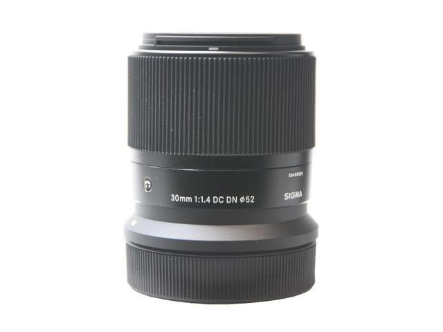 Sigma 30mm f/1.4 DC DN Contemporary Lens (Canon RF) 302972 - 7PC Accessory Kit