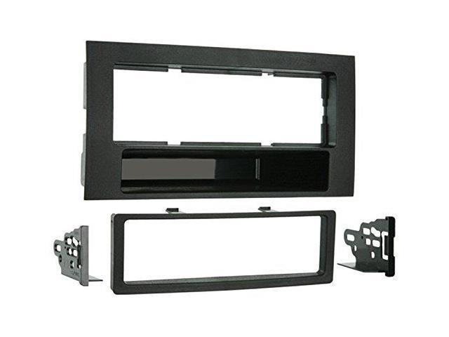 Metra - Dash Kit for Select 2004-2010 Volkswagen Touareg DIN - Black - image 4