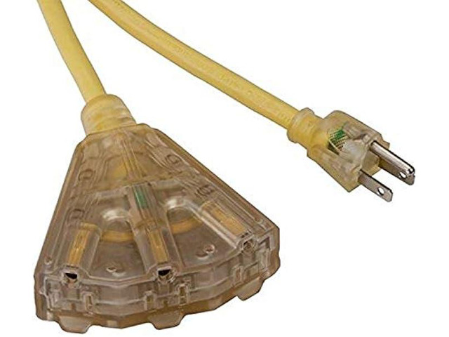 Bayco SL-741L Extension Cord, Yellow