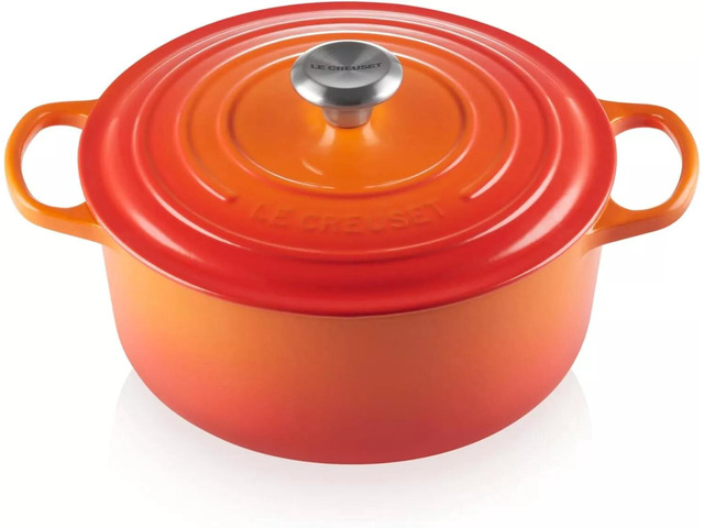 Le Creuset Enameled Cast Iron Signature Round Dutch Oven, 5.5 qt. - Flame