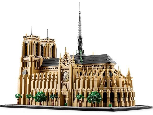 LEGO Architecture Notre Dame de Paris Building Set, 4383 Parts, Age 18+