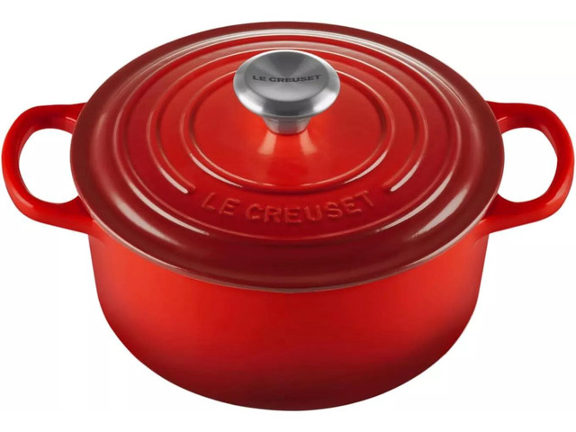 Le Creuset 2 qt. Enameled Cast Iron Signature Round Dutch Oven - Cerise