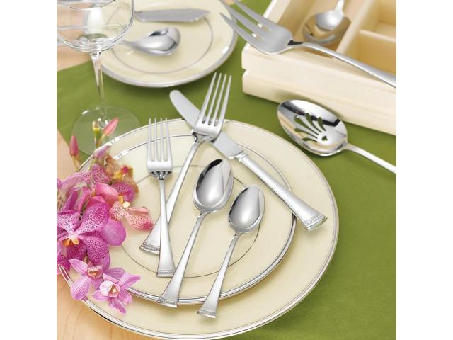 Lenox Portola 12-Piece Stainless Steel Steak Knife Set, Metallic
