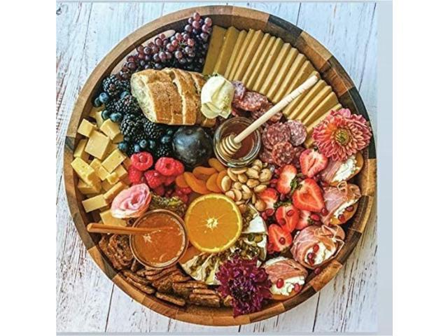 Kalmar Home Medium Round Serving Tray -13'