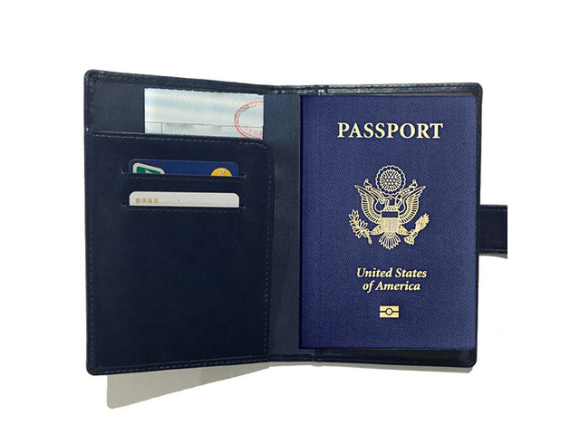 Vista Passport Wallet with RFID Safe Lock - Black